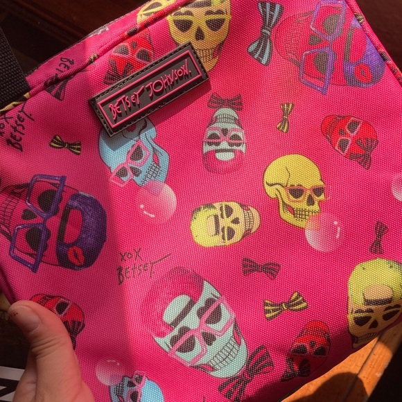 Betsey Johnson Insulated Zip Lunch Tote Skull Sunglasses Black & Pink Colorful - Picture 8 of 14